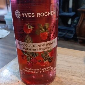 Yves Rocher Raspberry Peppermint Body Wash